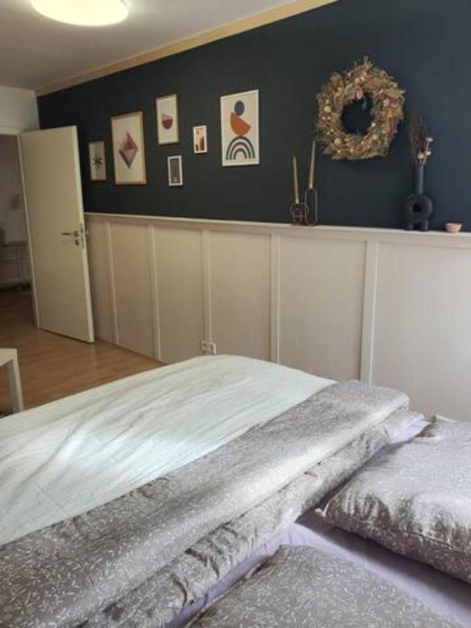 Geraeumige Wohnungen Zentrumsnah Schwandorf Esterno foto