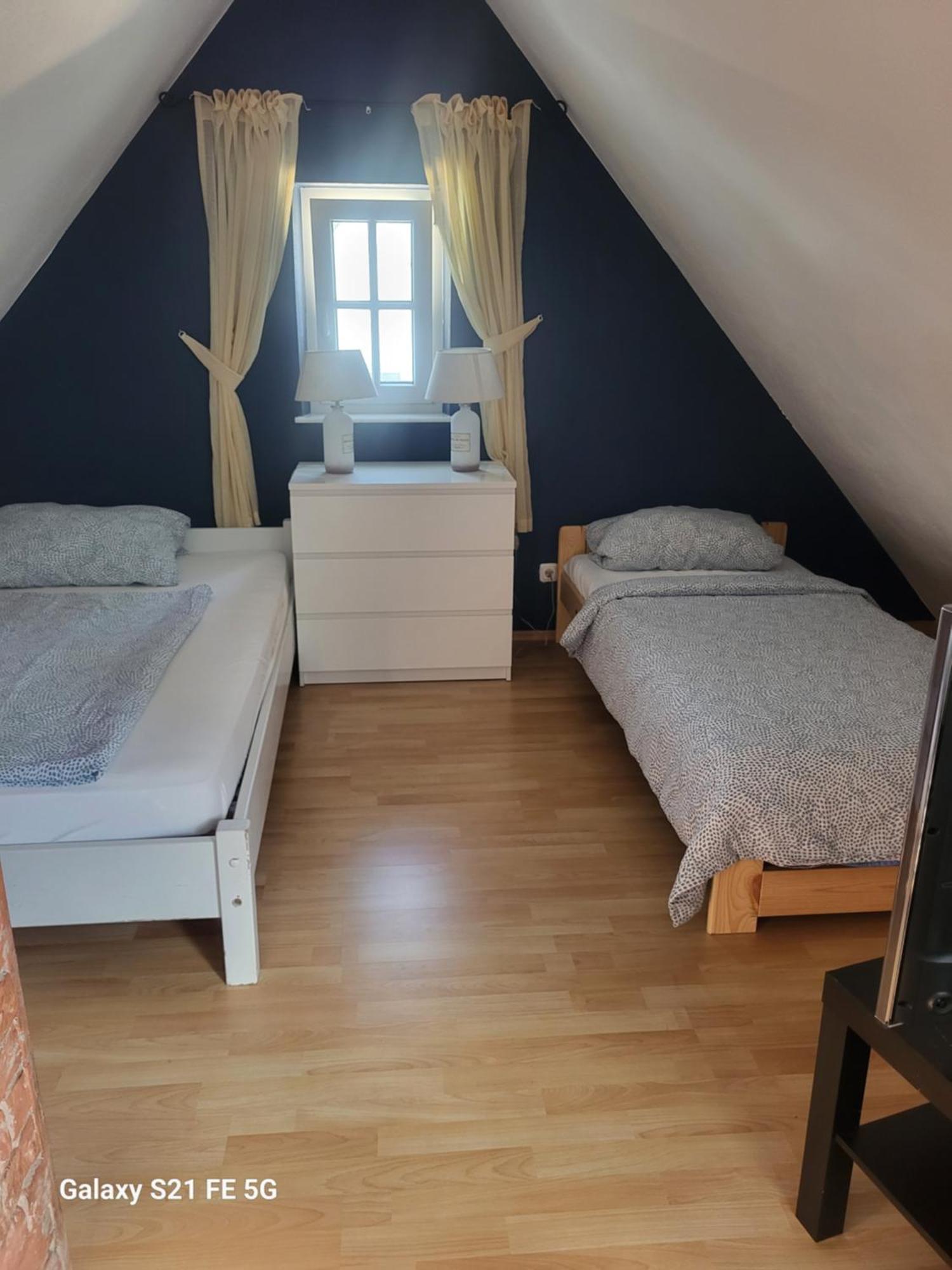 Geraeumige Wohnungen Zentrumsnah Schwandorf Esterno foto
